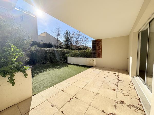 Marseille (13008) APPARTEMENT 3 PIECES EN REZ-DE-JARDIN 8EME VIELLE CHAPELLE/ SOUS COMPROMIS