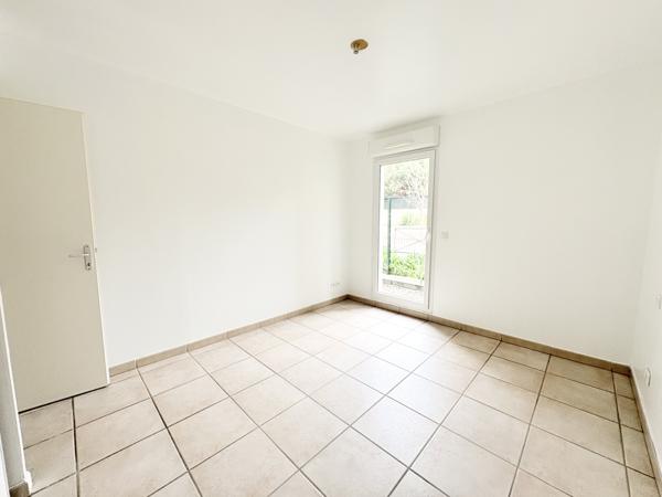 Marseille (13008) APPARTEMENT 3 PIECES EN REZ-DE-JARDIN 8EME VIELLE CHAPELLE/ SOUS COMPROMIS