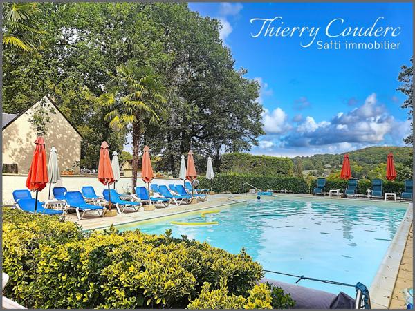 Charmant gîte de 81 m² sur terrain boisé avec piscine chauffée.