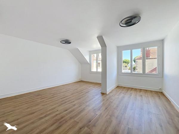 Immeuble à vendre 234 300 € Néris-les-Bains 253 m² DPE B