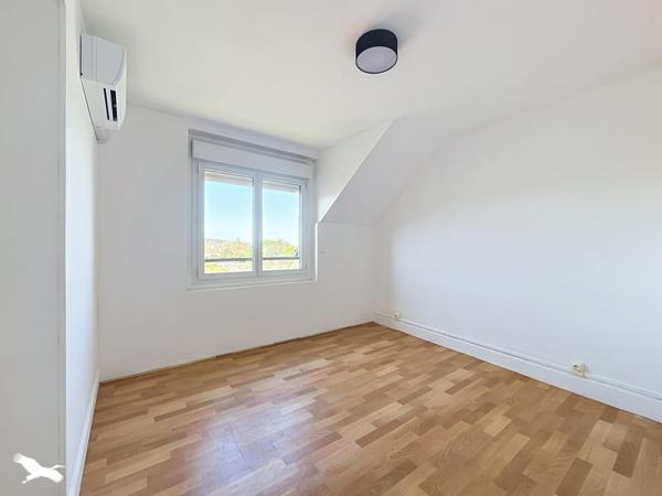 Immeuble à vendre 234 300 € Néris-les-Bains 253 m² DPE B