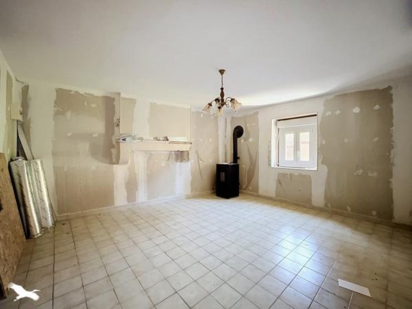 Immeuble à vendre 234 300 € Néris-les-Bains 253 m² DPE B