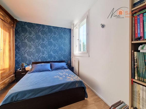 BEL APPARTEMENT FAMILIAL 4/5 PIÈCES AVEC 2 BALCONS ET PARKING