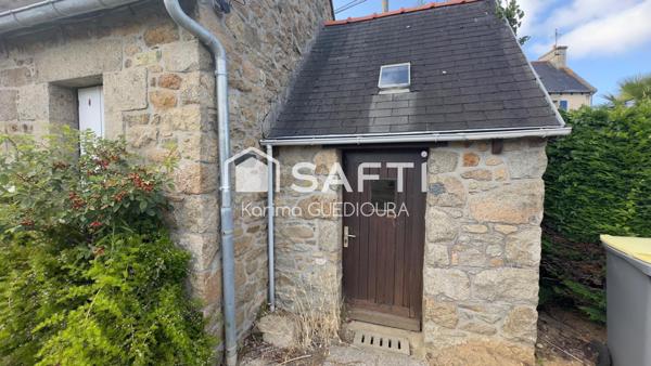 Maison en pierre proche mer