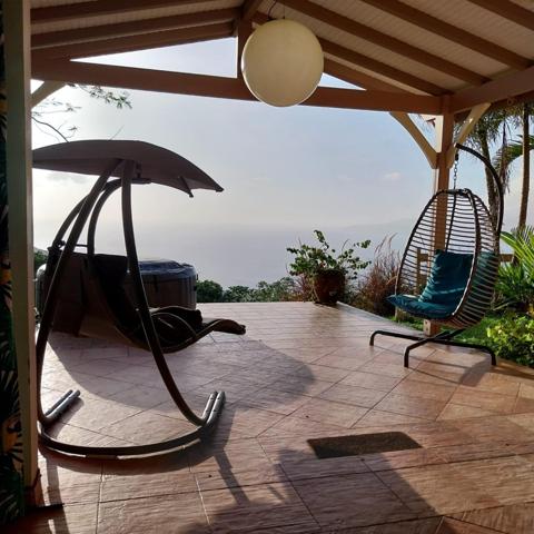 Villa de prestige avec une vue mer a coupé le souffle