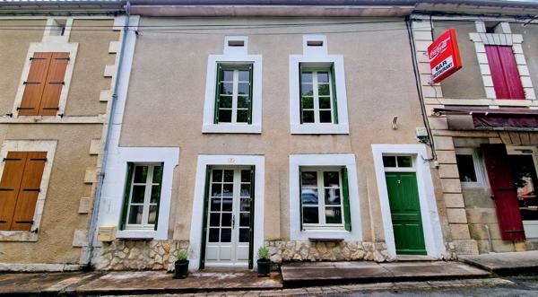 Maison à vendre à La Tour-Blanche-Cercles (24320) - Dordogne