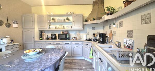 Maison à vendre 5 pièces 169 m² Le Palais-sur-Vienne