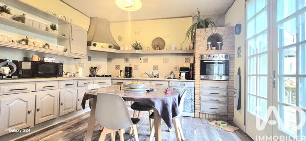 Maison à vendre 5 pièces 169 m² Le Palais-sur-Vienne