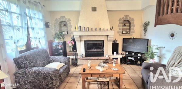 Maison à vendre 5 pièces 169 m² Le Palais-sur-Vienne