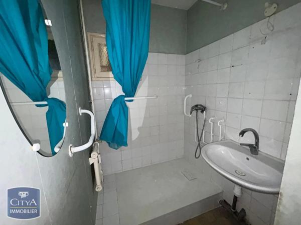 Appartement à louer 3 pièces 56.55m² Avignon (84000)