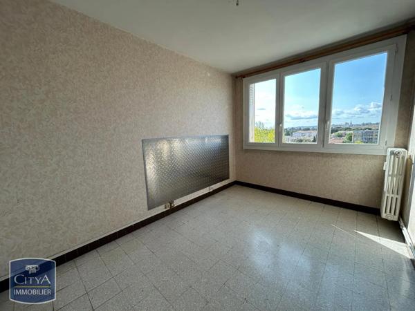Appartement à louer 3 pièces 56.55m² Avignon (84000)