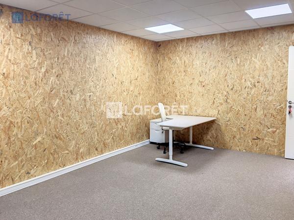 Location bureau près de Bailly-Romainvilliers - 23 m² - 307 € / mois