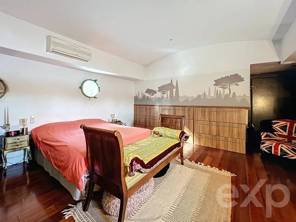 Magnifique Peniche habitable - F5 - 200m²