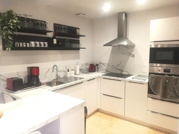 Maison de ville à vendre à Le Château-d'Oléron en Charente-Maritime (17480), ref : FD/JOM/26-02