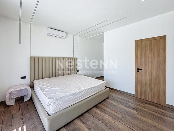 Villa d'architecte moderne de 4 suites route de l'Ourika sur terrain de 1000m2