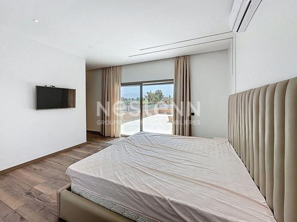 Villa d'architecte moderne de 4 suites route de l'Ourika sur terrain de 1000m2