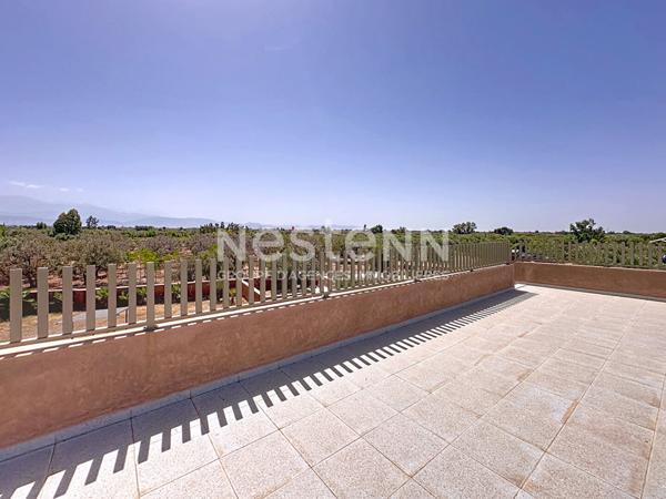 Villa d'architecte moderne de 4 suites route de l'Ourika sur terrain de 1000m2