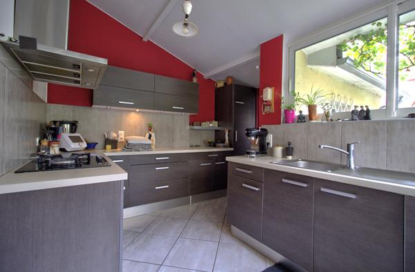 AGEN CENTRE - MAISON DE CHARME AVEC JARDIN ET GRAND GARAGE QUARTIER PREFECTURE