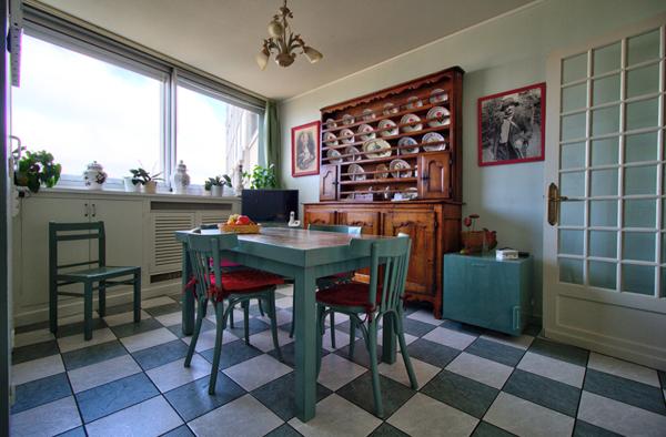 AGEN Tour Victor Hugo - Appartement de standing traversant de 133m² avec 3 chambres, climatisation, balcon, cellier et garage sécurisé