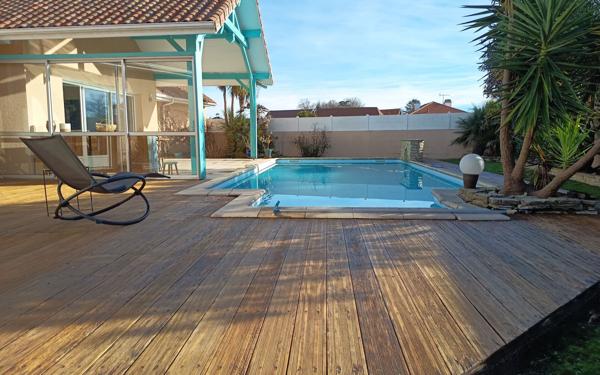 Maison à vendre    4 pièces •  Serres-Castet