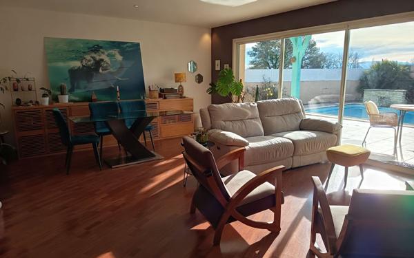 Maison à vendre    4 pièces •  Serres-Castet