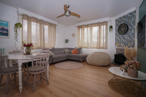 Pau - Immeuble de rapport - 2 appartements loués - Proche Hôpital et Total Garages et jardin