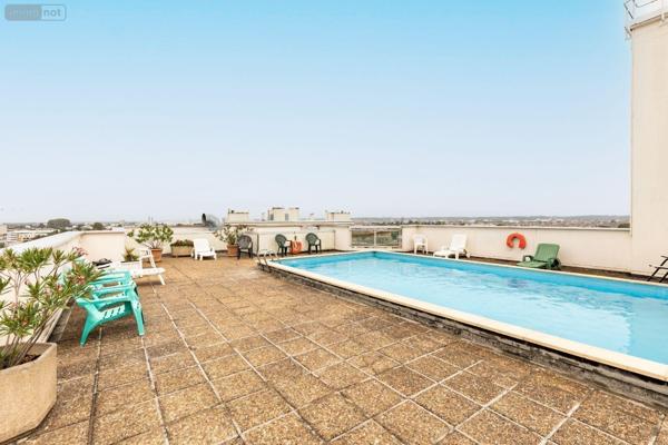 Appartement à vendre à Bordeaux en Gironde (33000), ref : 33010/186   
Croix Blanche