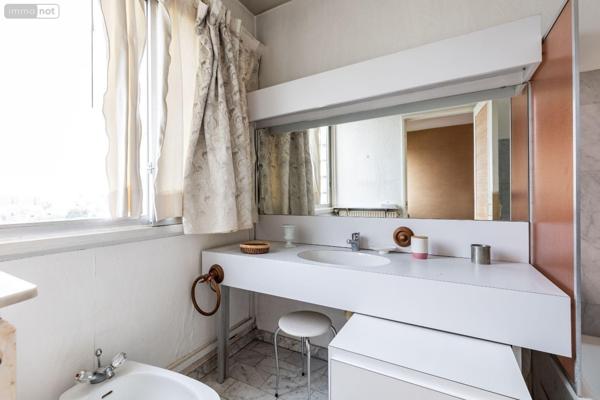 Appartement à vendre à Bordeaux en Gironde (33000), ref : 33010/186   
Croix Blanche