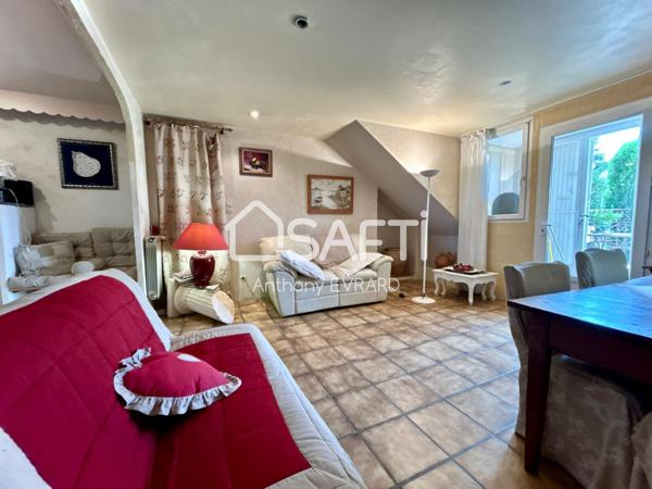 Mas en pierre 320?m² avec piscine, gîte et vue sur vignobles