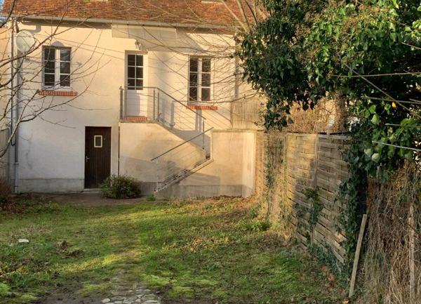 Maison à louer  3 pièces • 70 m2 Lye