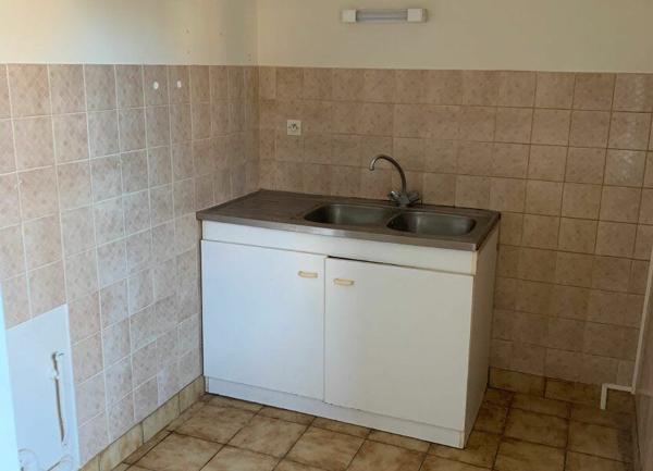 Maison à louer  3 pièces • 70 m2 Lye