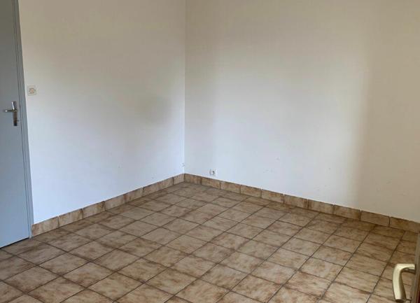 Maison à louer  3 pièces • 70 m2 Lye