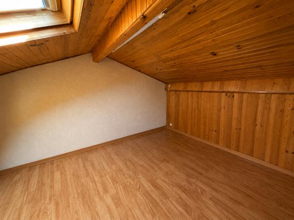 Maison
         4 pièces
        - 77 m² 155 900 € *