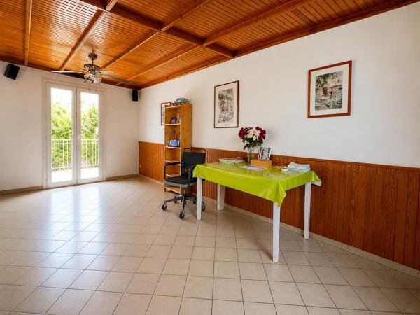 Maison
         4 pièces
        - 77 m² 155 900 € *