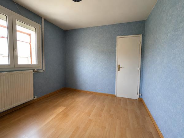 Maison
         4 pièces
        - 77 m² 155 900 € *