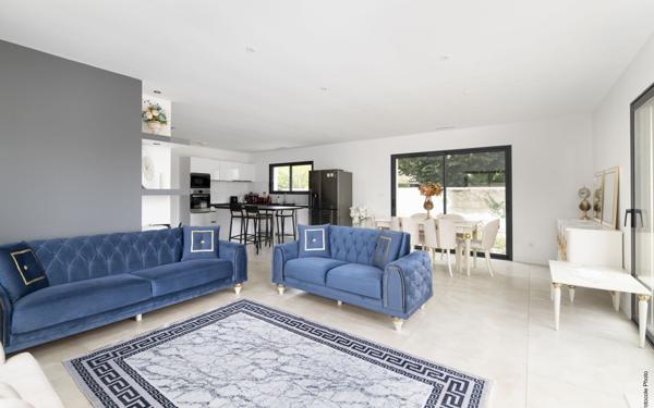 Maison à vendre    4 pièces • 124 m2 Saint-Sulpice-la-Pointe