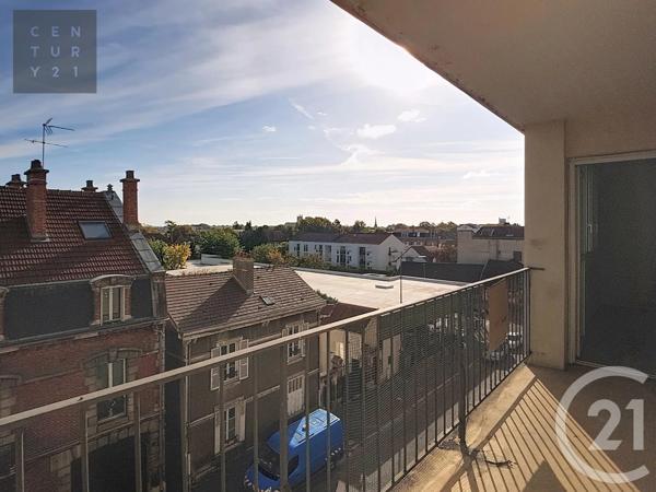 Appartement à vendre  5 pièces - 93,21 m 2   TROYES  - 10