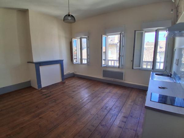 Immeuble 160 m² 2 etage(s)
