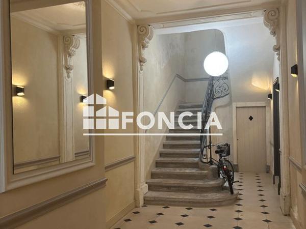 À vendre Studio 31.89 m² - Avignon 84000