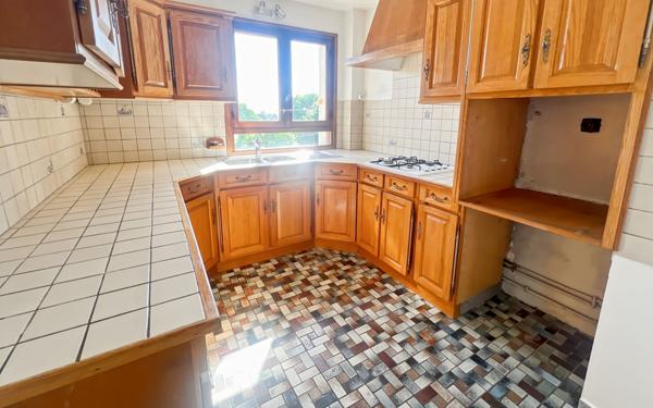 Appartement à vendre    5 pièces • 93,30 m2 Orsay