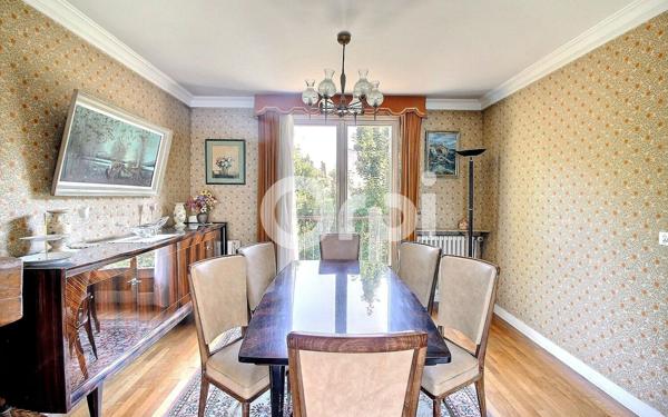 Maison à vendre    4 pièces •  Viry-Châtillon