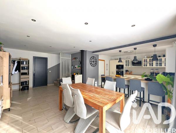 Maison à vendre 6 pièces 124 m² La Brillanne