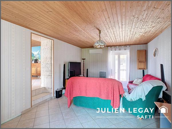 Longère dans un environnement calme et dégagé