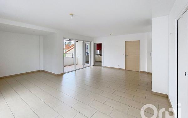 Appartement à louer    3 pièces • 96,29 m2 Clamart