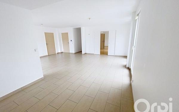 Appartement à louer    3 pièces • 96,29 m2 Clamart