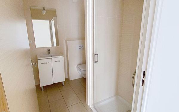 Appartement à louer    3 pièces • 96,29 m2 Clamart