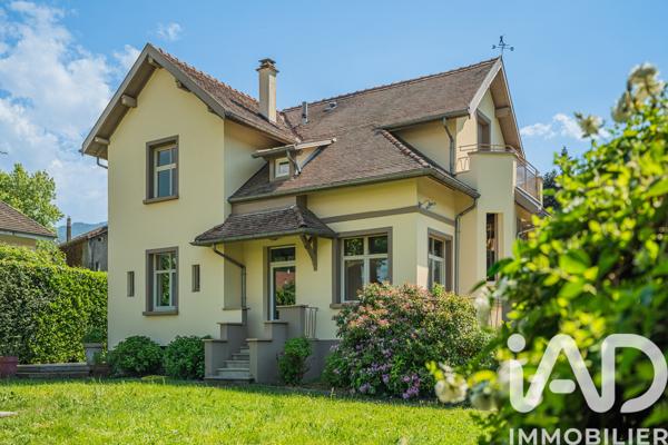 Maison à vendre 6 pièces 171,54 m² Saint-Martin-d'Uriage