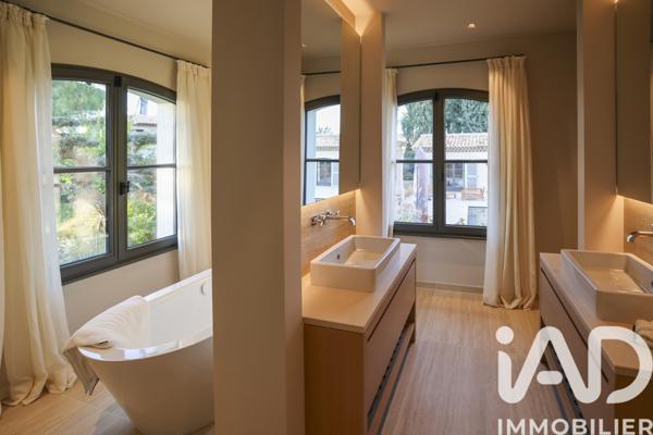 Maison à vendre 8 pièces 425 m² Saint-Tropez