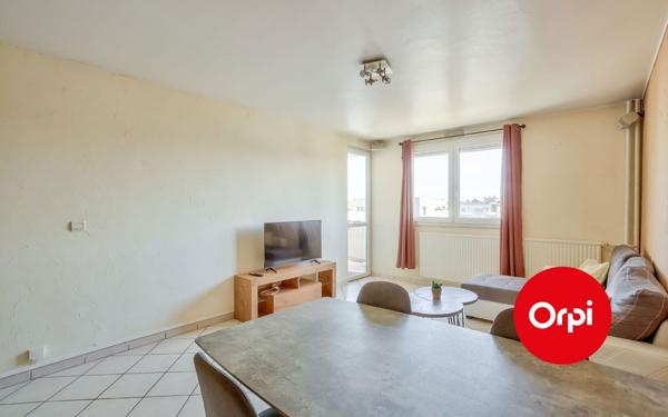 Appartement à vendre    4 pièces • 83 m2 Saint-Priest