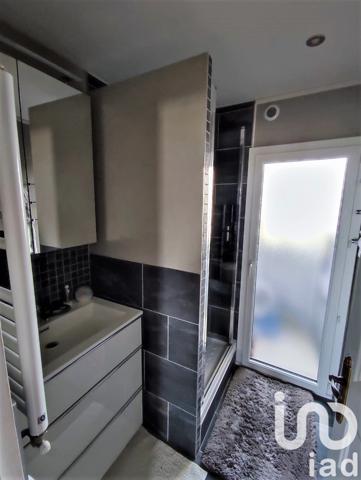 Appartement 4 pièces de 69 m² à Rennes (35000)